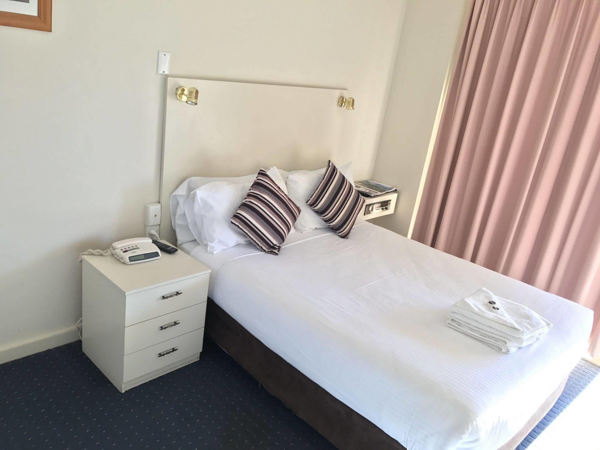 Orange Motor Lodge מראה חיצוני תמונה